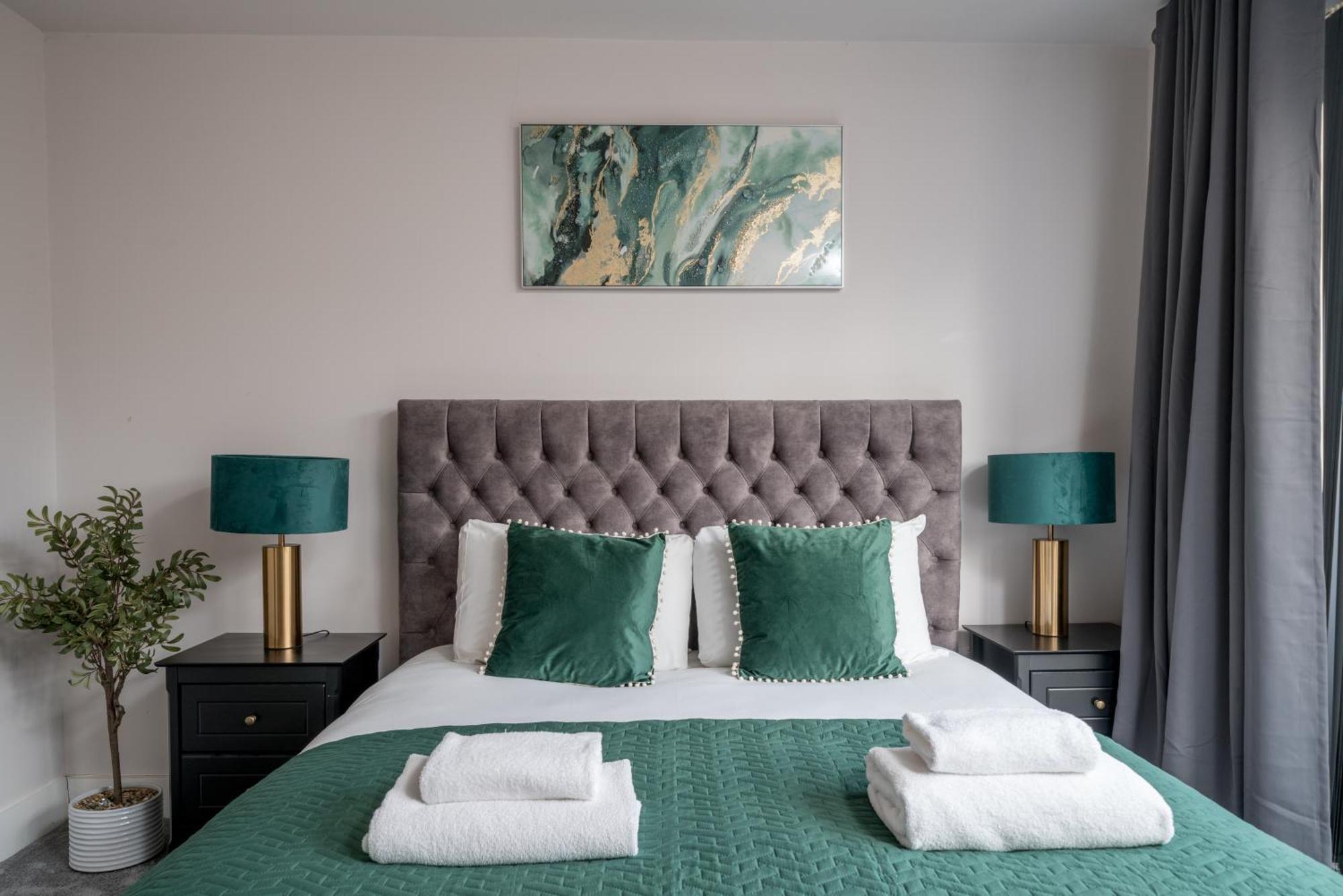 Boutique Lux London Apartments-Free Parking Totteridge Buitenkant foto